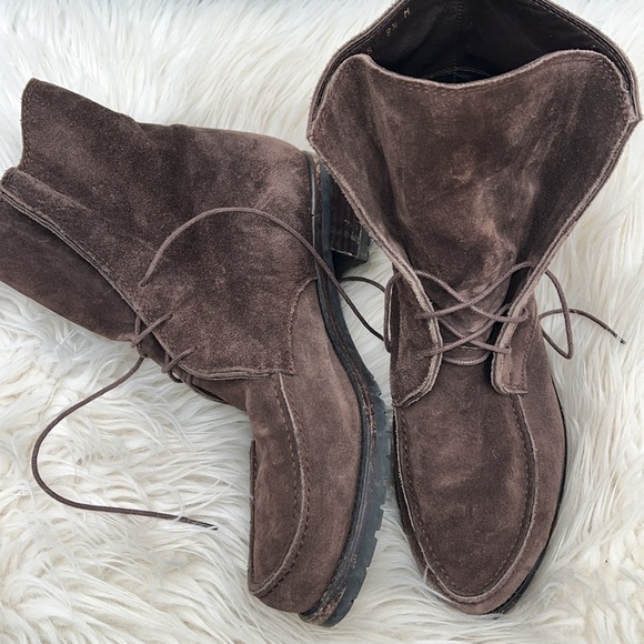 Stuart Weitzman Suede Brown Booties 8 - Picture 4 of 6